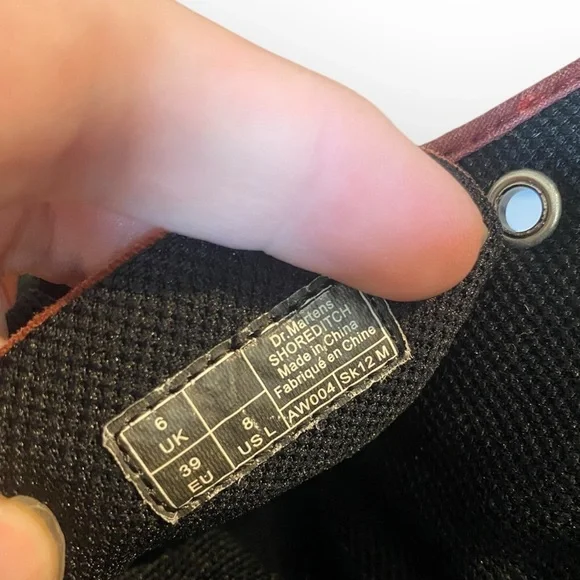 H10-05 Dr. Martens Shoreditch - Picture 5 of 12